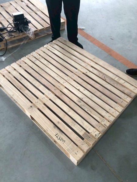 LINE_ALBUM_27169_260129_32