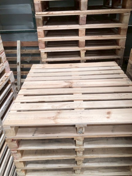 LINE_ALBUM_27169_260129_37